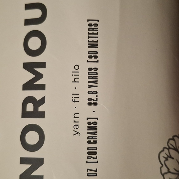 The Hook Nook Gynormous Yarn (5) - Picture 3 of 3